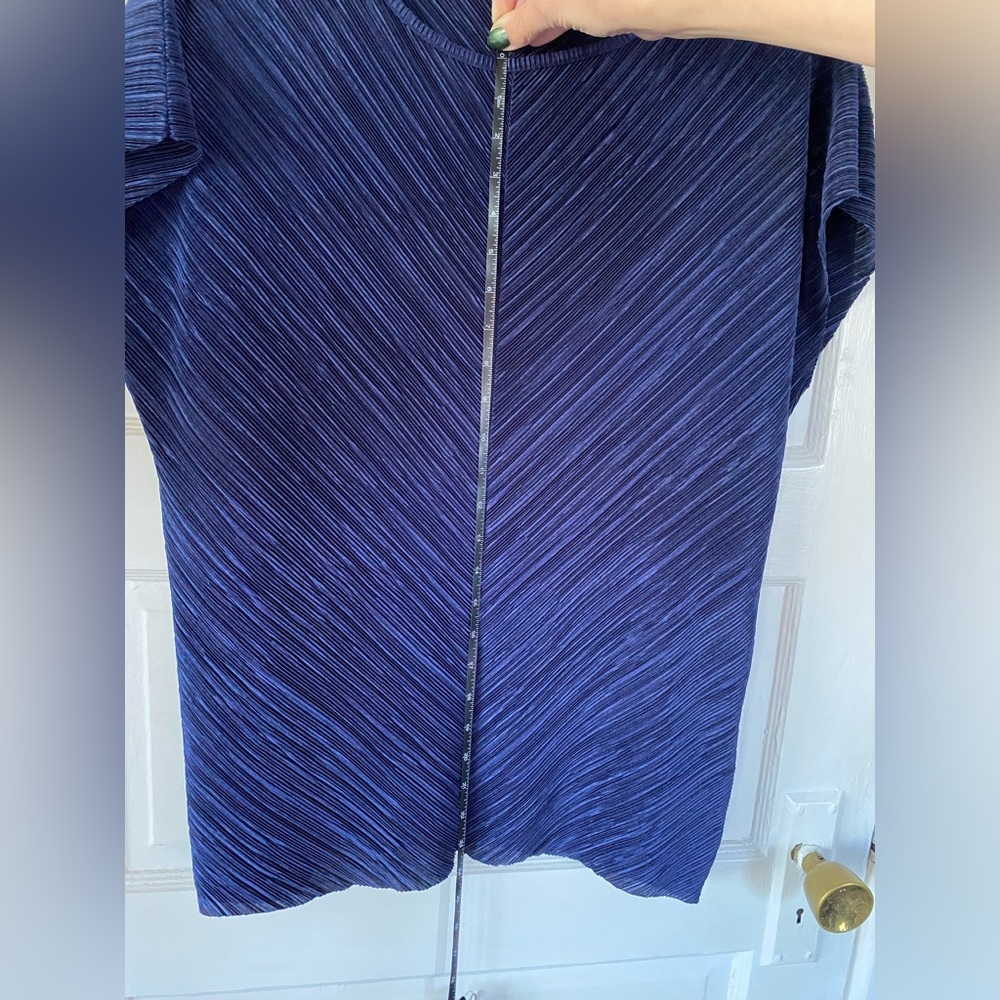 TALL - LTS Plisse Batwing Sleeve Blouse with Boatneck, XS Tall Navy Blue. 🍓 - Picture 5 of 7